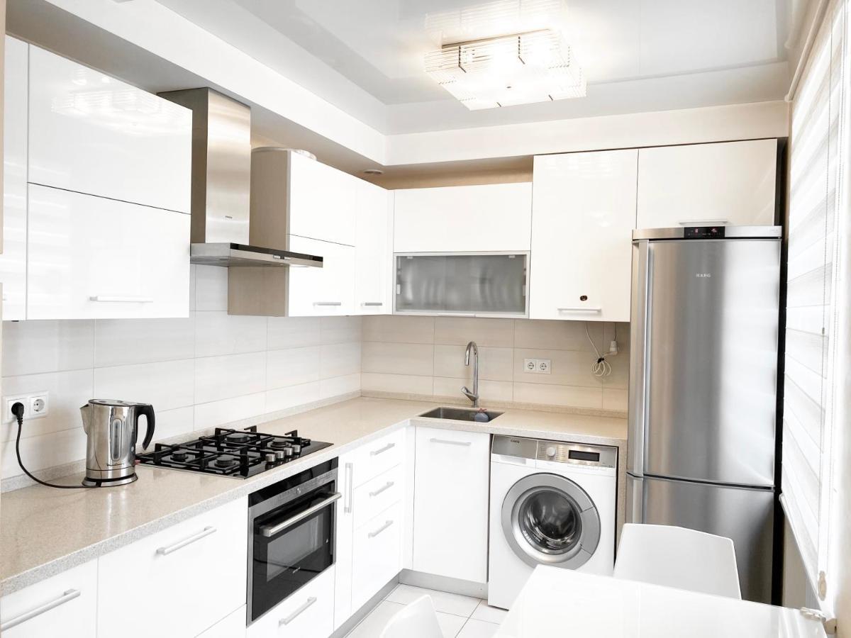 2-Bedroom Apartment Most City Area, Ekaterynoslav Square Dněpropetrovsk Exteriér fotografie