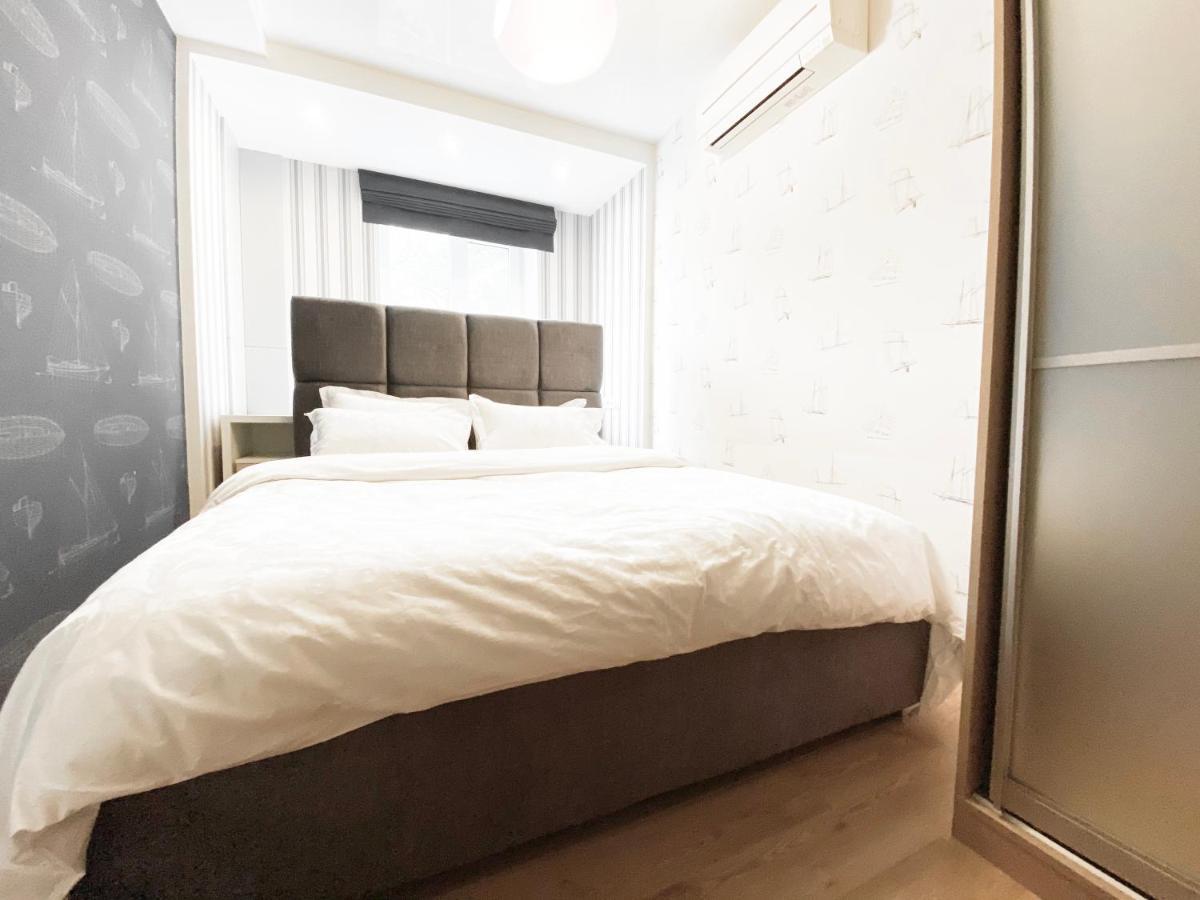 2-Bedroom Apartment Most City Area, Ekaterynoslav Square Dněpropetrovsk Exteriér fotografie