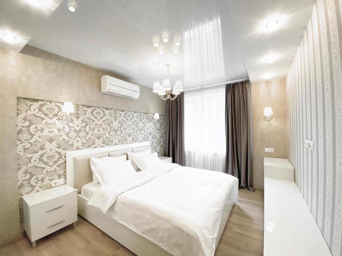 2-Bedroom Apartment Most City Area, Ekaterynoslav Square Dněpropetrovsk Exteriér fotografie